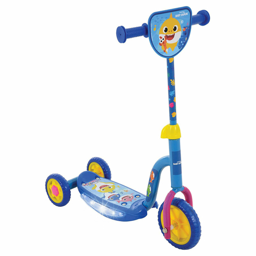 Baby Shark Music & Lights Tri Scooter